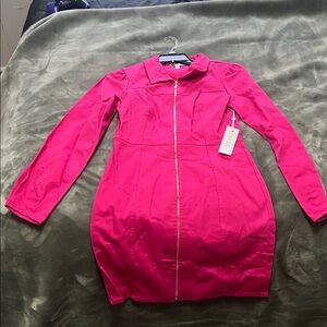 Elegant Pink Long Sleeve Dress with Front Zipper